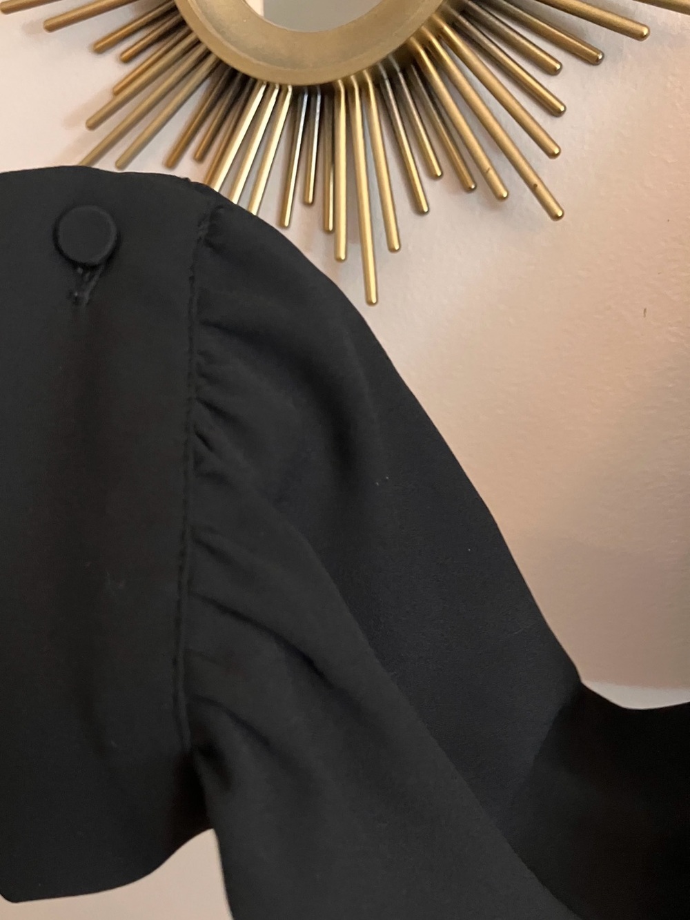J Crew Black Pleated Button-Front V-Neck Blouse EUC - Picture 7 of 8